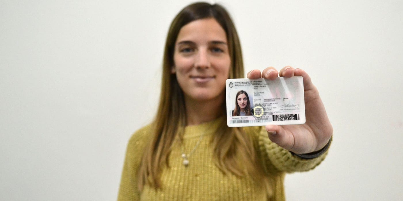 Qué documentos necesito para hacer un trámite en Argentina